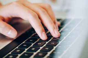 Comment chatGPT améliore la rédaction de contenu web &nbsp;?